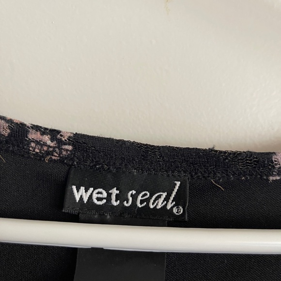 Lovely little cute dress - Picture 3 of 3